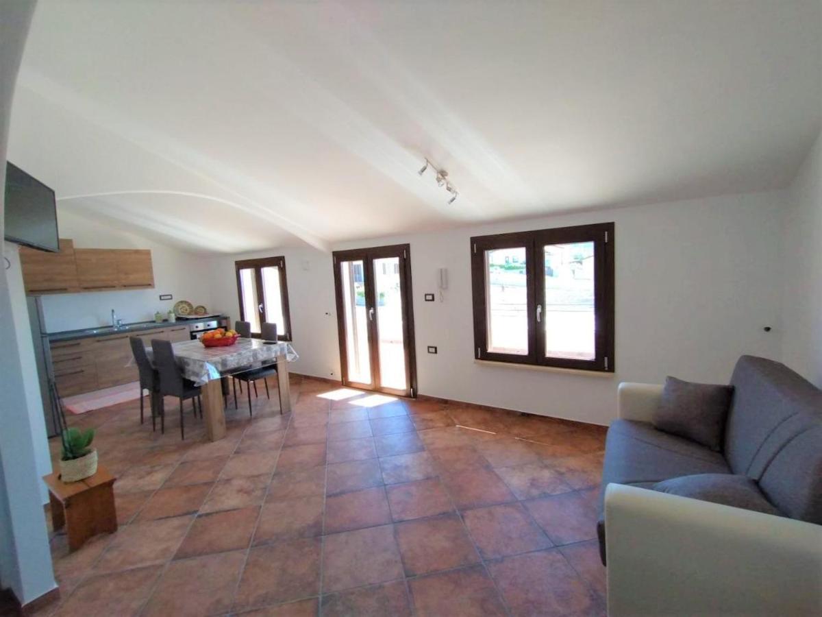 Zeus Casa *